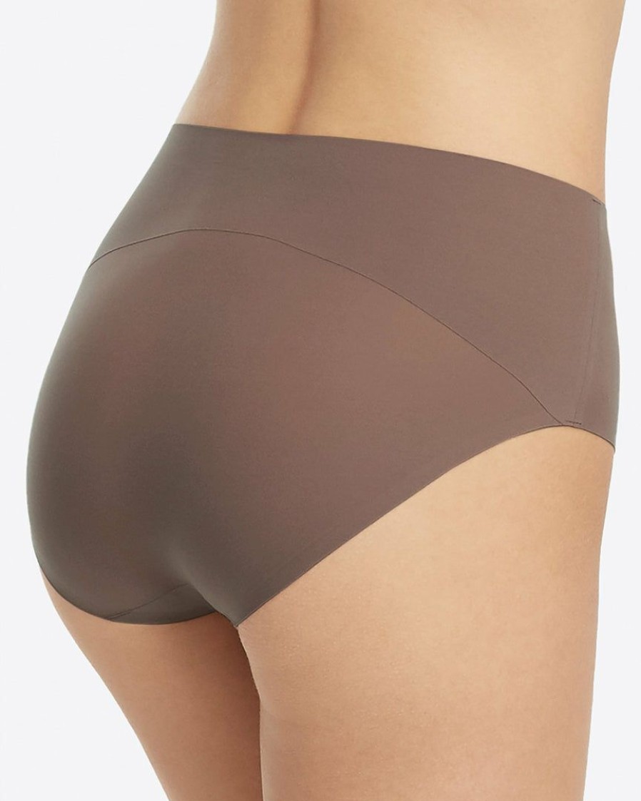 Shapewear Spanx | Spanx Level 1: Smooth Undie-Tectable Brief